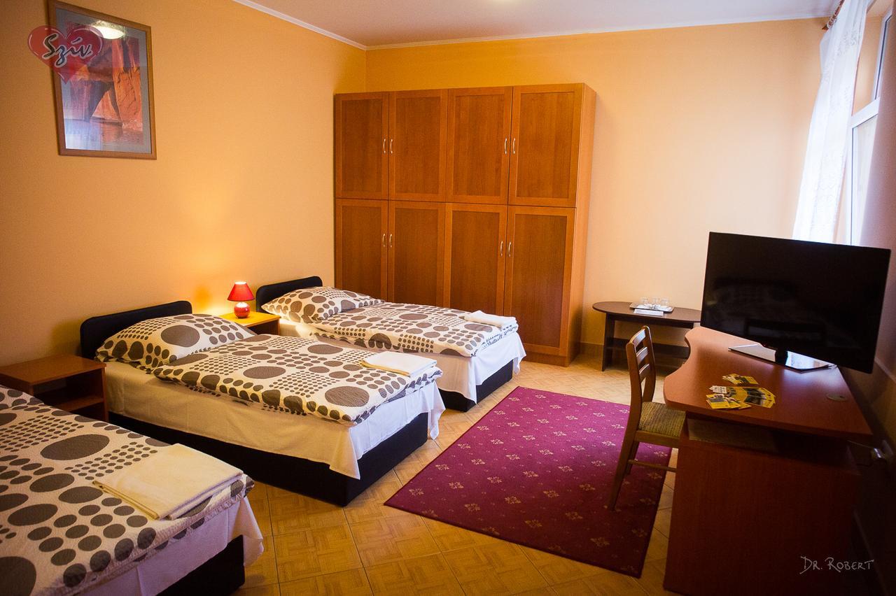 Civis Szallashely Debrecen Dış mekan fotoğraf