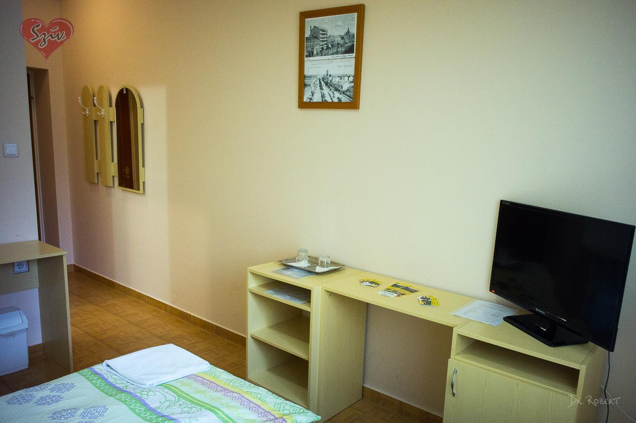 Civis Szallashely Debrecen Dış mekan fotoğraf