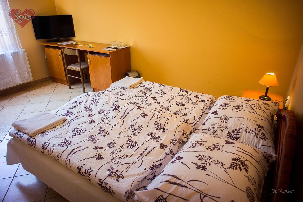 Civis Szallashely Debrecen Dış mekan fotoğraf
